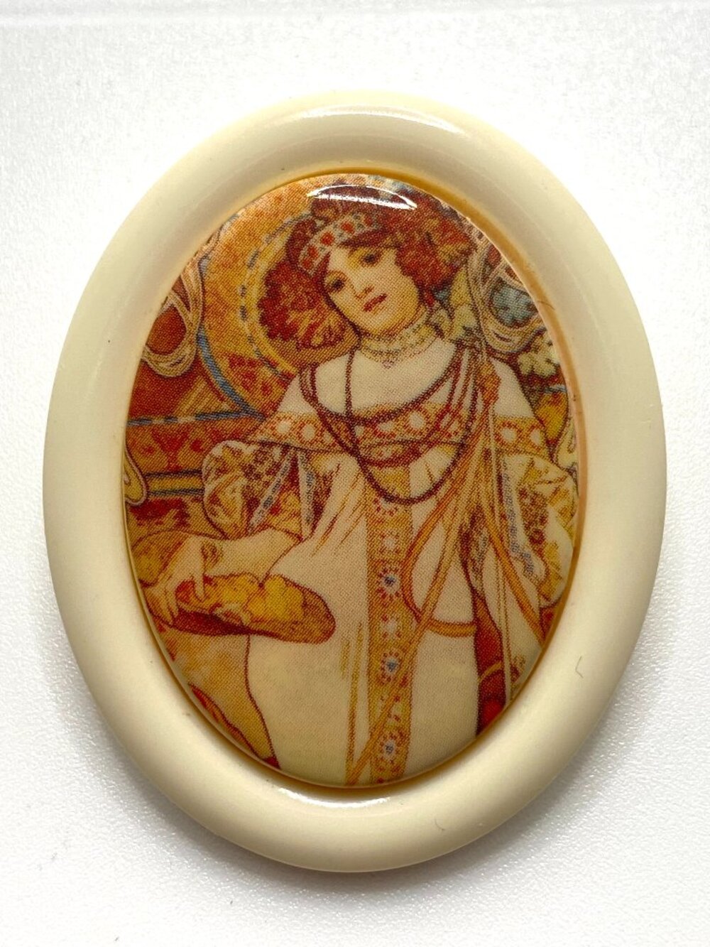 Vintage Art Nouveau Alphonse Mucha Painting Brooch Oval Boho Cameo Retro Artsy
